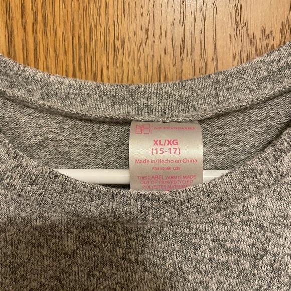 No boundaries long sleeve - Picture 2 of 2